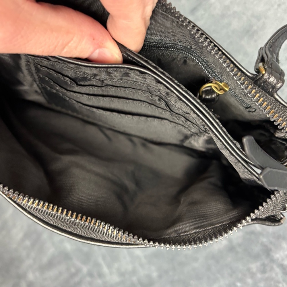 Safe keeper Sleek Black Mini Bag with Modern Design perfect for travel! - Picture 10 of 13